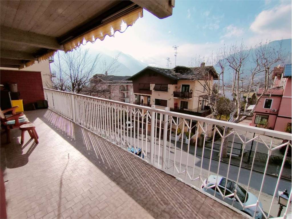 Appartamento a Saint-vincent in Viale Duca d'Aosta , 1 - Foto 3