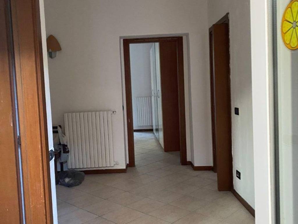 Appartamento a Renate in via Umberto I - Foto 4