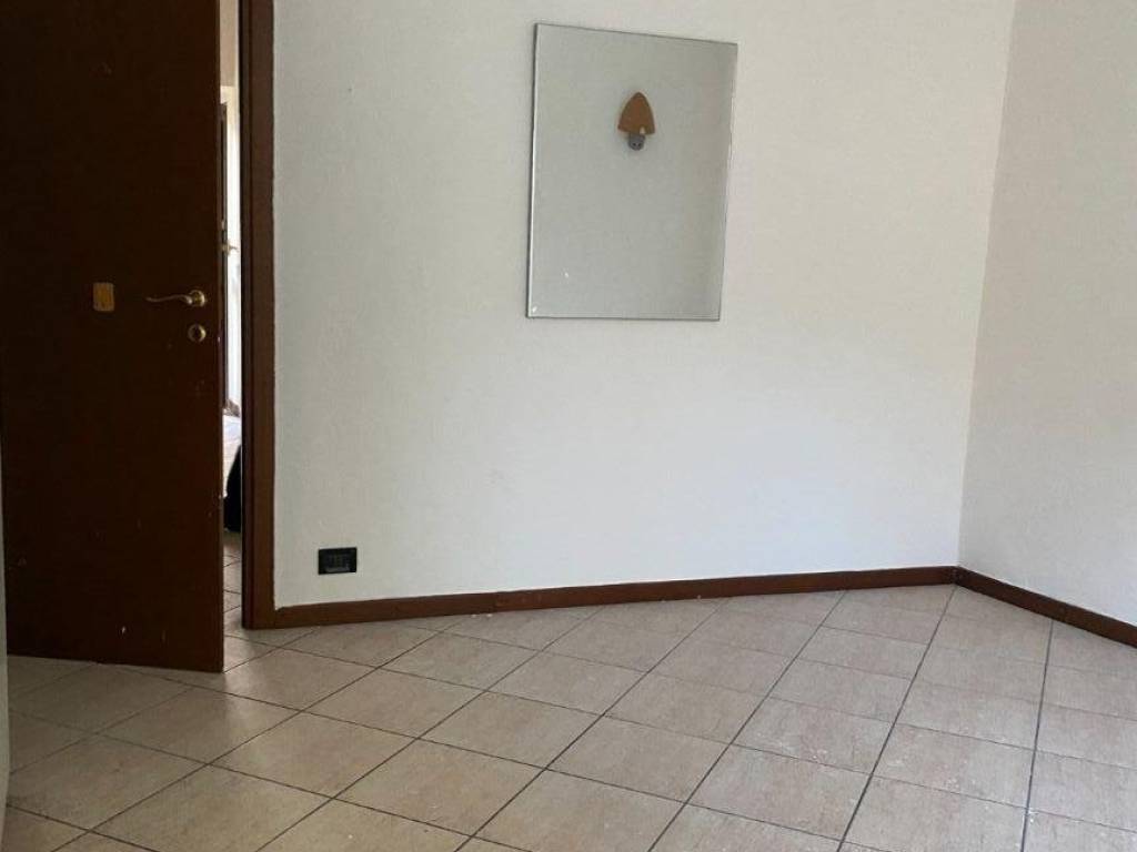 Appartamento a Renate in via Umberto I - Foto 5