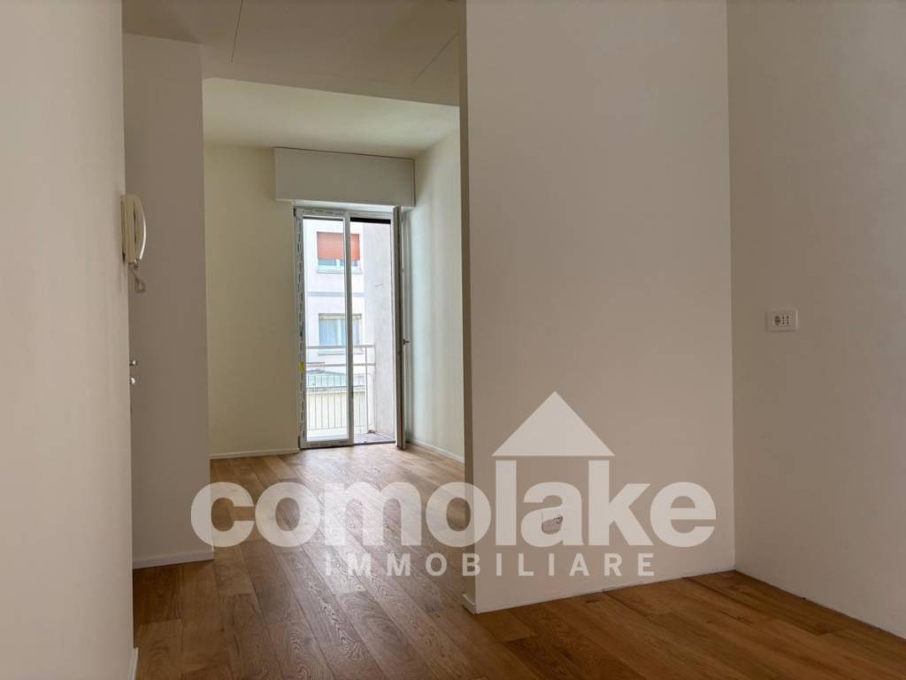 Appartamento a Como in Via Giuseppe Garibaldi - Foto 3