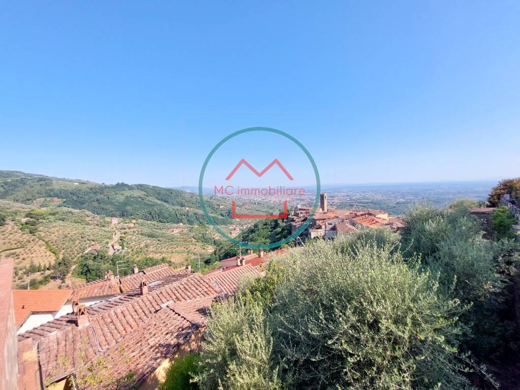 Appartamento a Massa e cozzile in Via Porta Armando Diaz - Foto 4