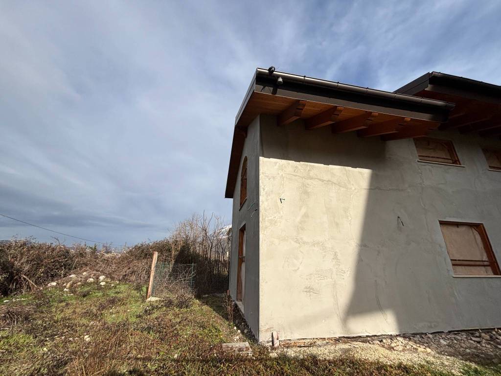 Villa a Sulmona in Via Marane Palazzo - Foto 3