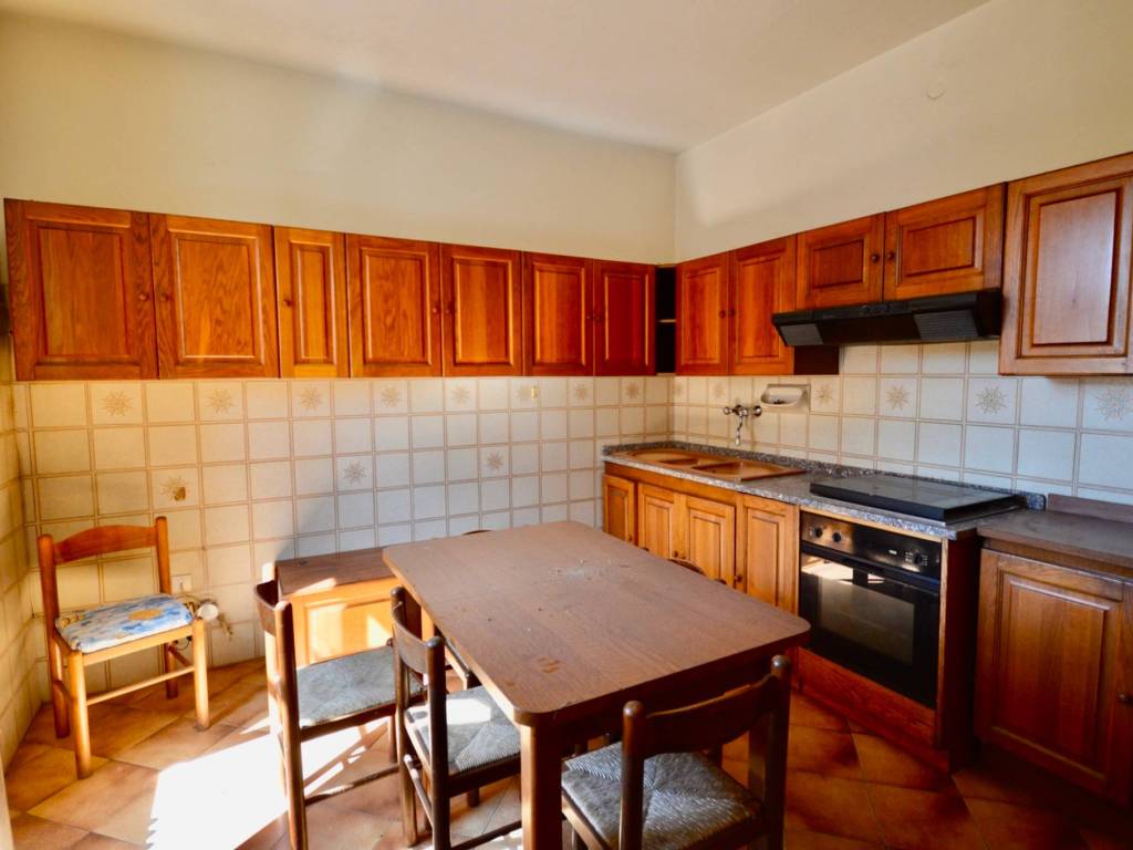 Appartamento a Montevarchi in Via Ambra - Foto 3