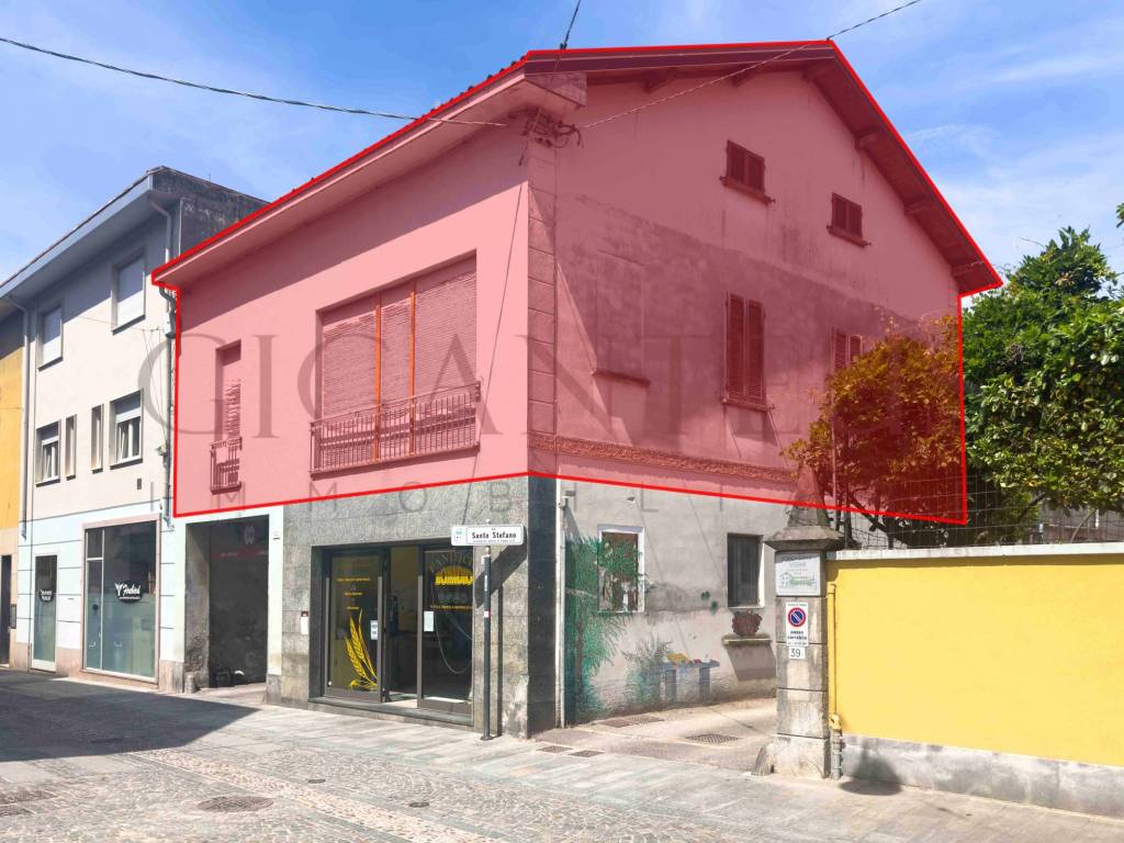 Appartamento a Tradate in Via Santo Stefano, 37 - Foto 2
