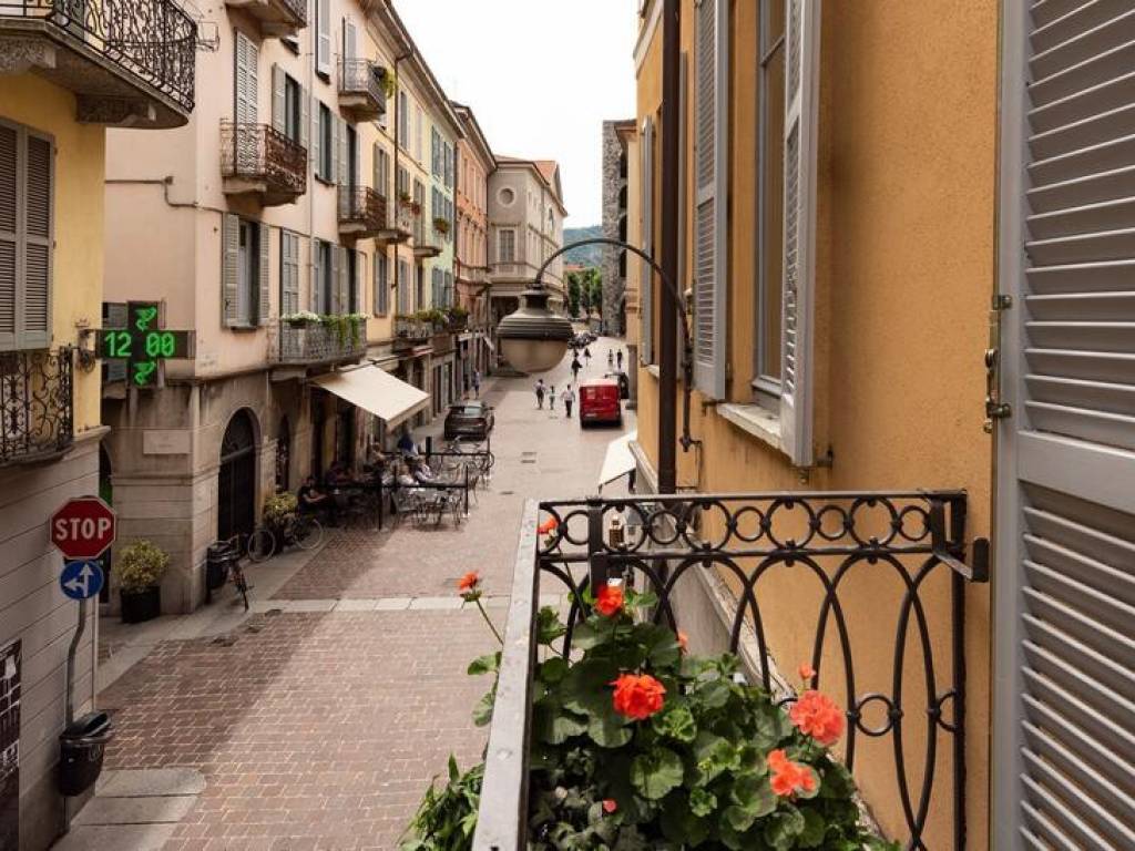 Appartamento a Como in Via Giovio, 28 - Foto 4