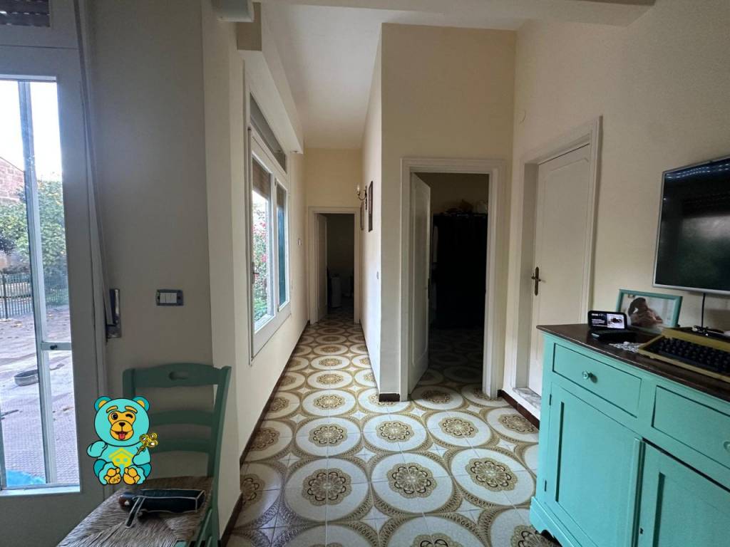 Appartamento a Squinzano in Via Francesco Crispi, 1 - Foto 3
