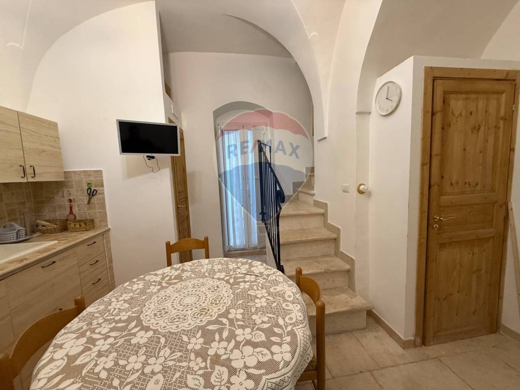 Casa indipendente a Castellana grotte in Via Giosuè Carducci, 54 - Foto 4