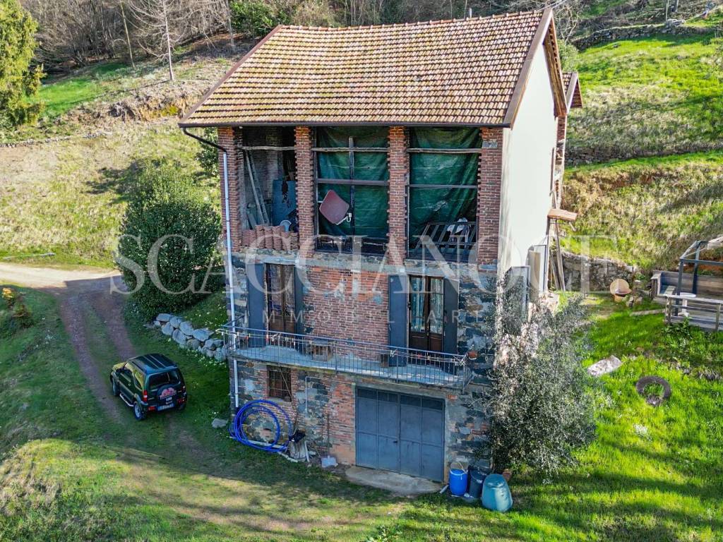 Casa indipendente a Valdilana in Borgata Buccio - Foto 2