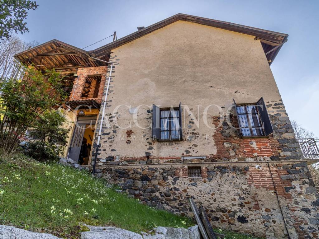 Casa indipendente a Valdilana in Borgata Buccio - Foto 3