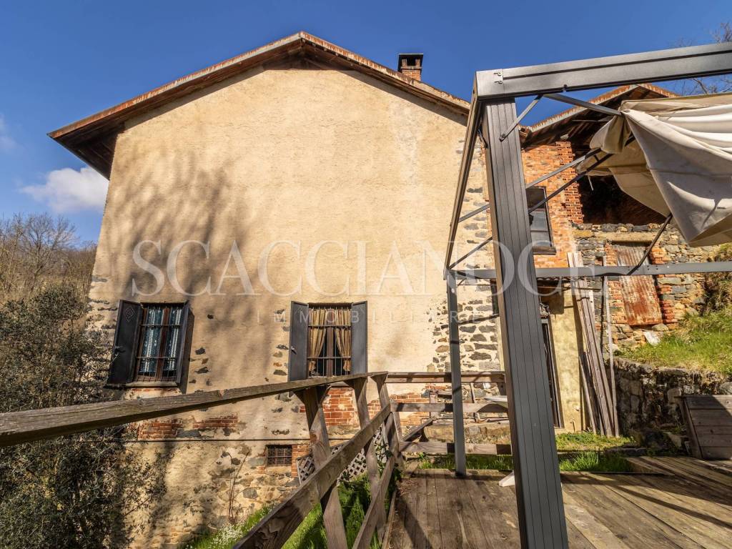 Casa indipendente a Valdilana in Borgata Buccio - Foto 5