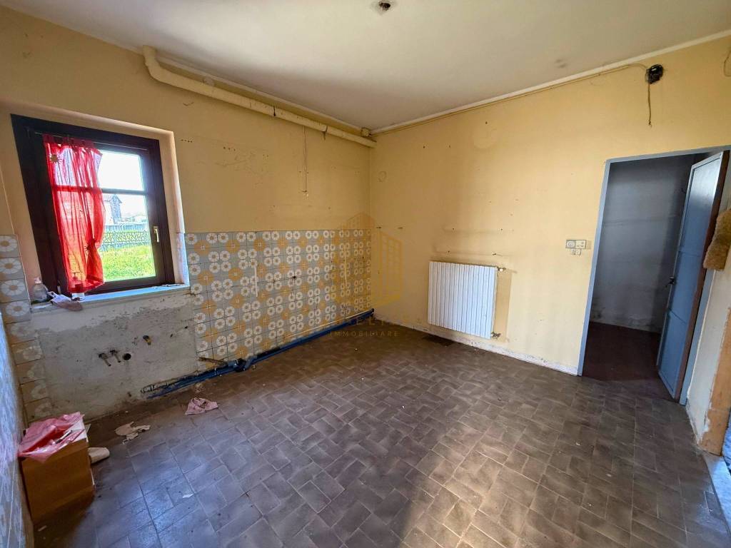 Casa indipendente a Bra in Via Fossano, 18 - Foto 4