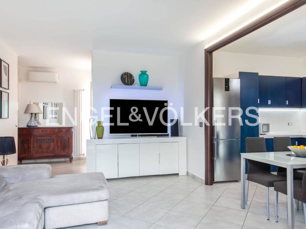 Appartamento a Govone in Via Giuseppe Romita - Foto 4