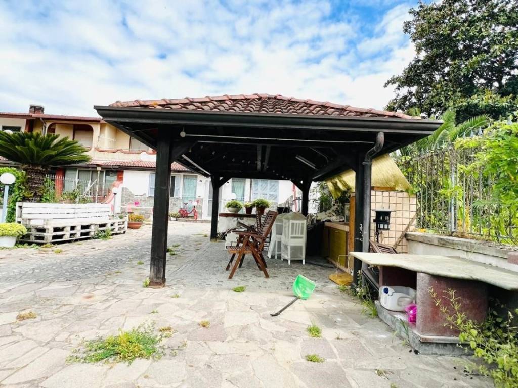 Villetta a schiera a Giugliano in campania in Via Vicinale i Gelsi - Foto 4