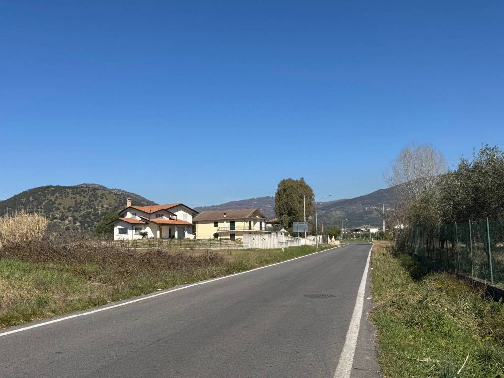 Terreno a Roccasecca in Via Nevali - Foto 3