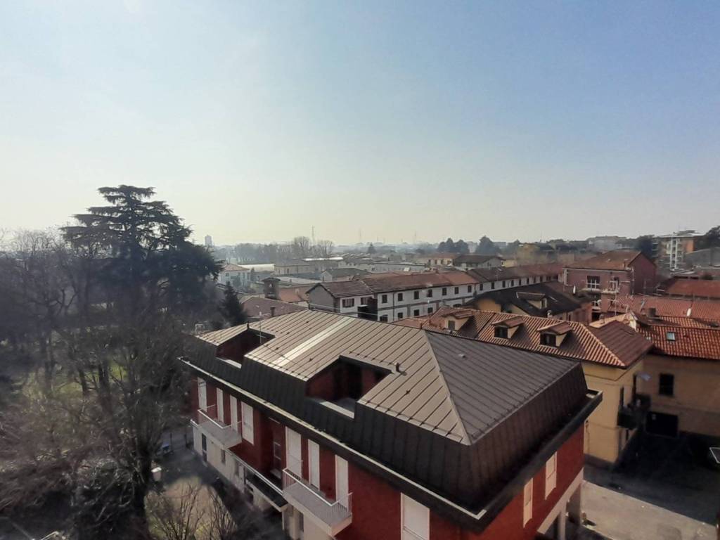 Appartamento a Brugherio in Piazza 4 Novembre, 12 - Foto 3