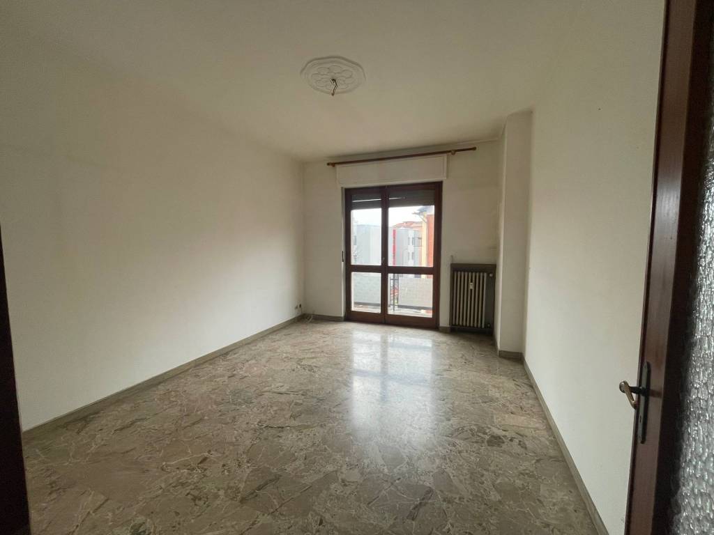 Appartamento a Asti in Via Conte Verde, 73 - Foto 2