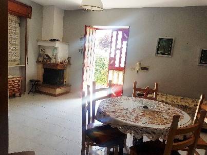 Villa a Sant'angelo a cupolo in Via Francesco Petrarca - Foto 2