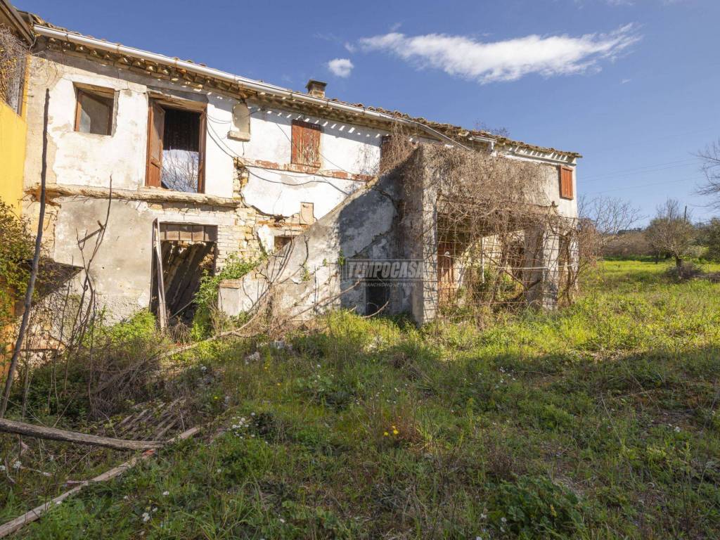 Rustico / casale a Sirolo in Via Piani d'Aspio, 9 - Foto 4