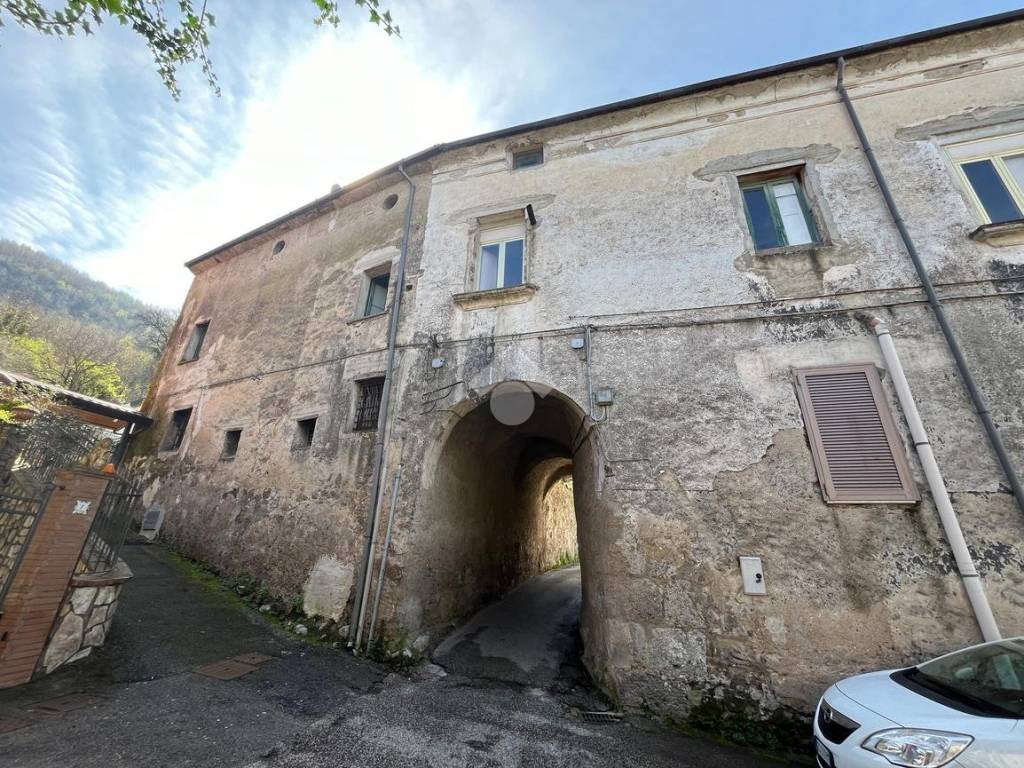 Casa indipendente a Baronissi in Via Bracale, 9 - Foto 3