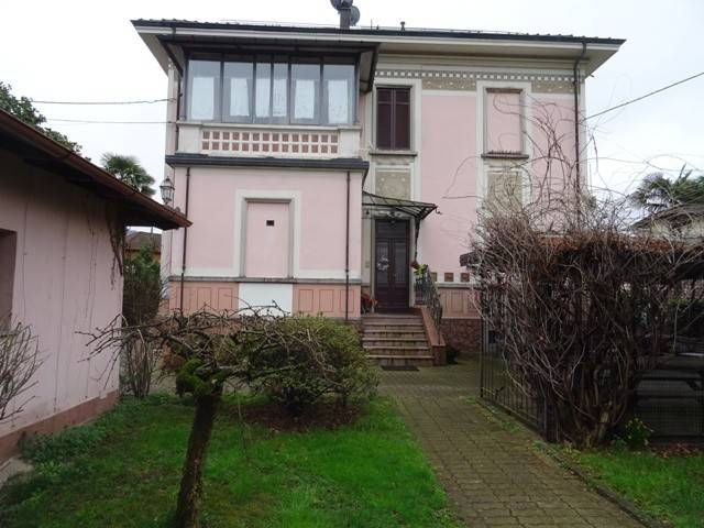 Villa a Luino in Via Creva - Foto 3