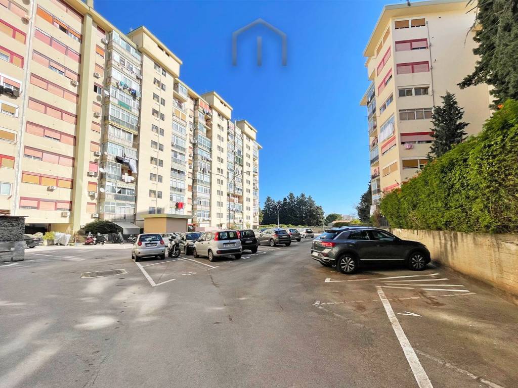Appartamento a Palermo in Via Romualdo Salernitano - Foto 2