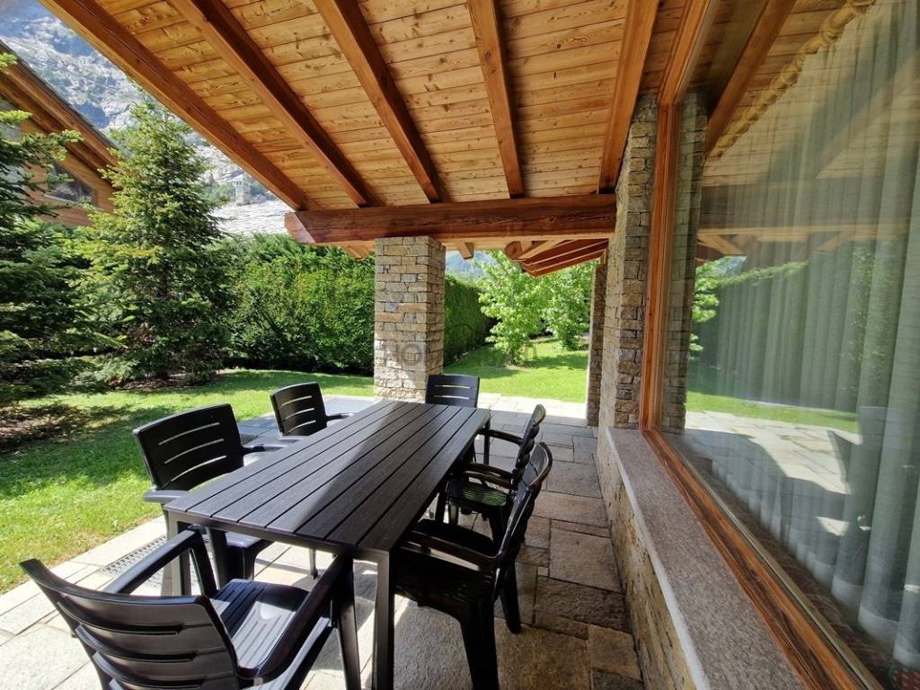 Rustico / casale a Courmayeur in Strada Grand Ru - Foto 2