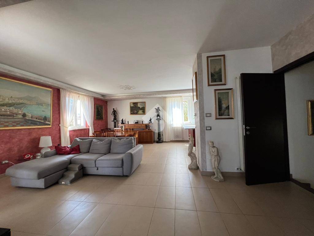 Villa a Perugia in Via Placido Rizzotto, 9 - Foto 5