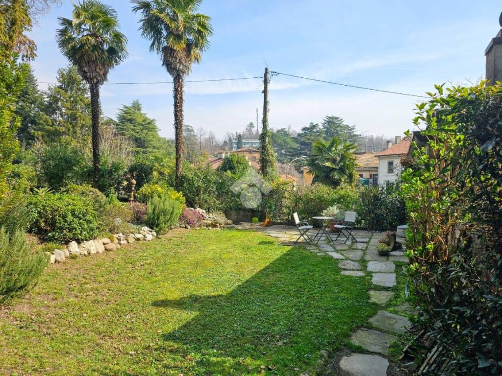 Casa indipendente a Induno olona in Via Francesco Negri, 1 - Foto 2