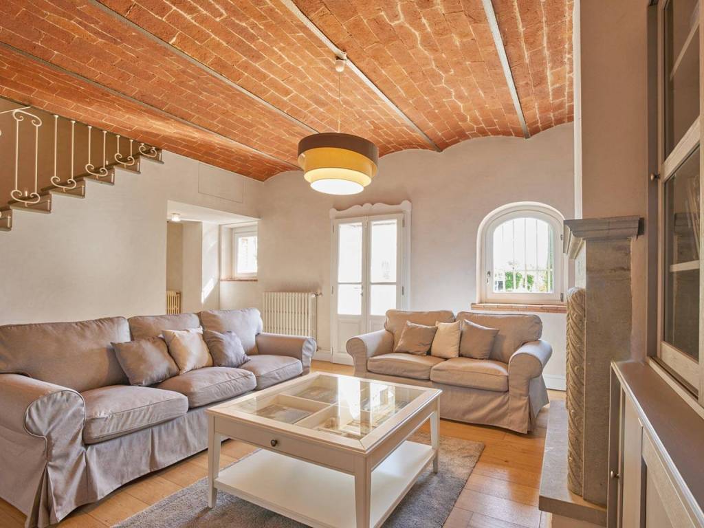 Rustico / casale a Cortona in Piazza della Repubblica, 18 - Foto 3
