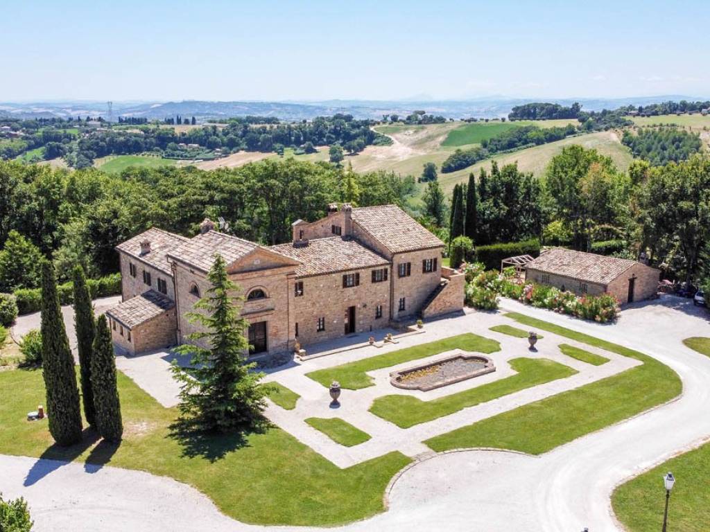 Villa a Treia in Contrada San Lorenzo - Foto 5