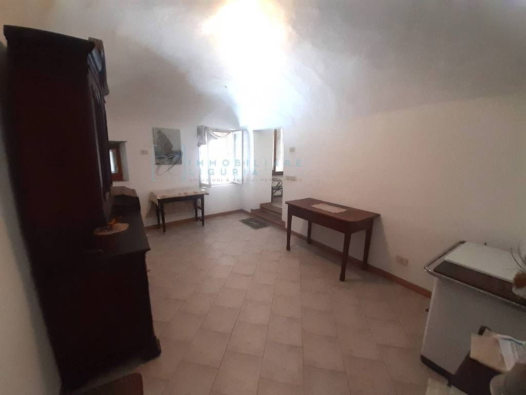 Appartamento a Pieve di teco in Corso Ponzoni, 15 - Foto 4
