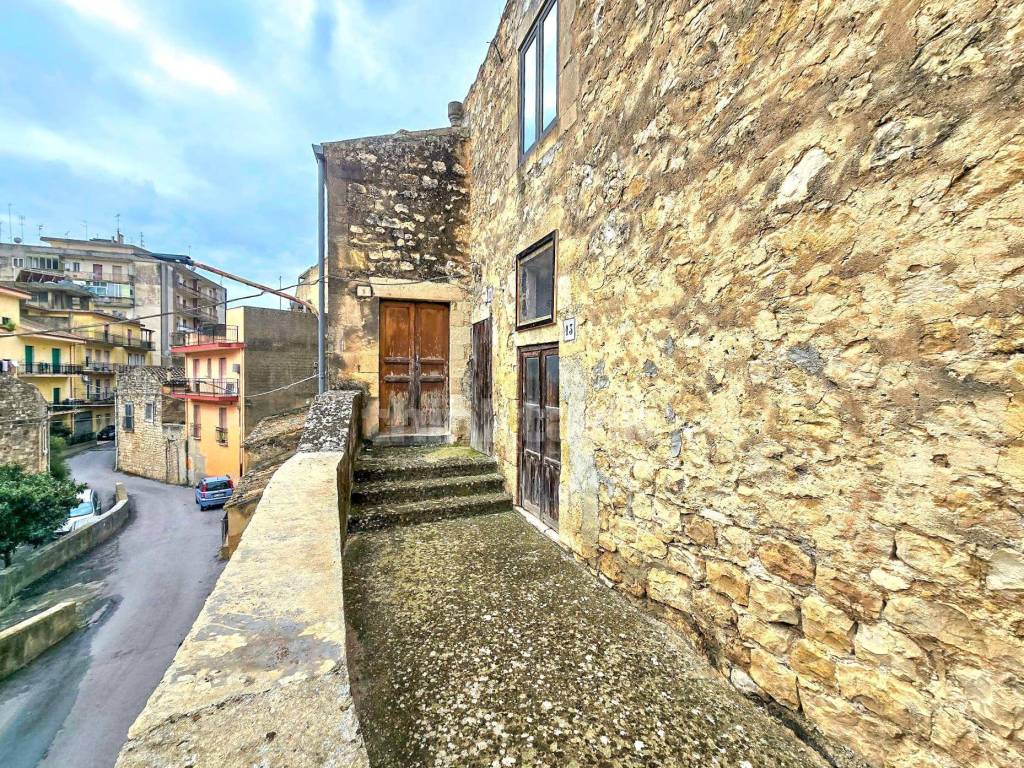 Villa a Modica in Via Fontana - Foto 3