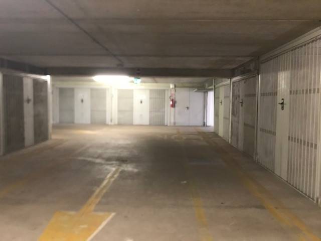 Box / garage a Valenza in Viale Brigate Partigiane - Foto 2