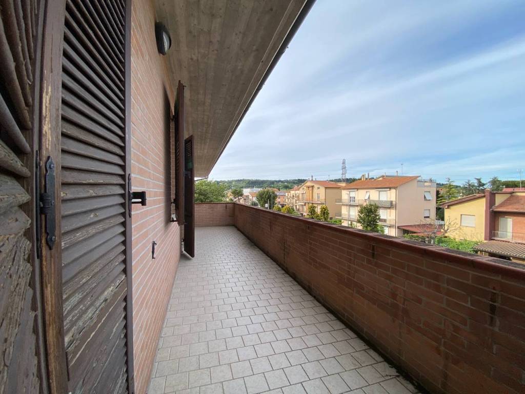 Appartamento a Castelfidardo in Via Carl Marx - Foto 2