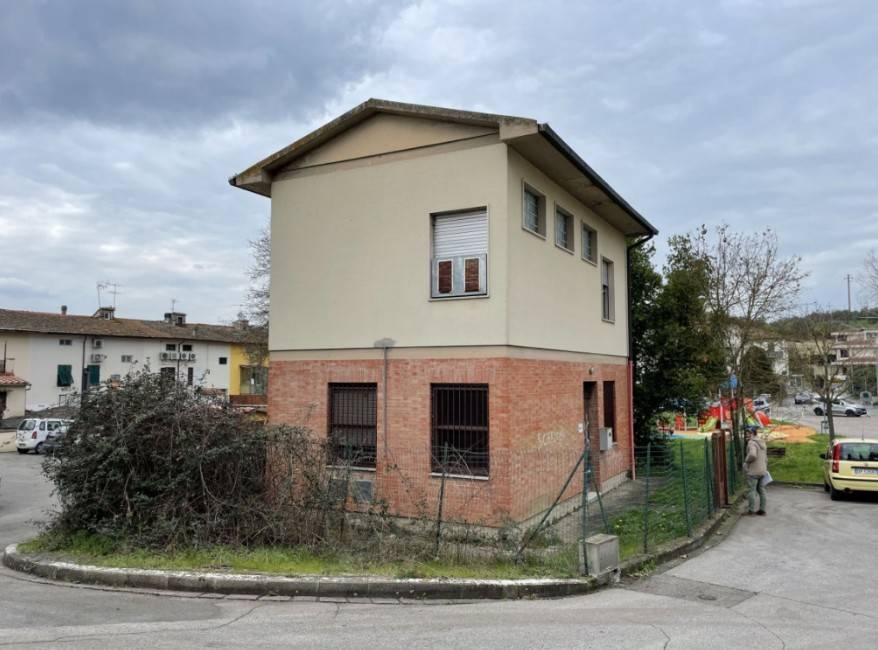 Immobile a Empoli in Via Oreste Montanelli - Foto 2