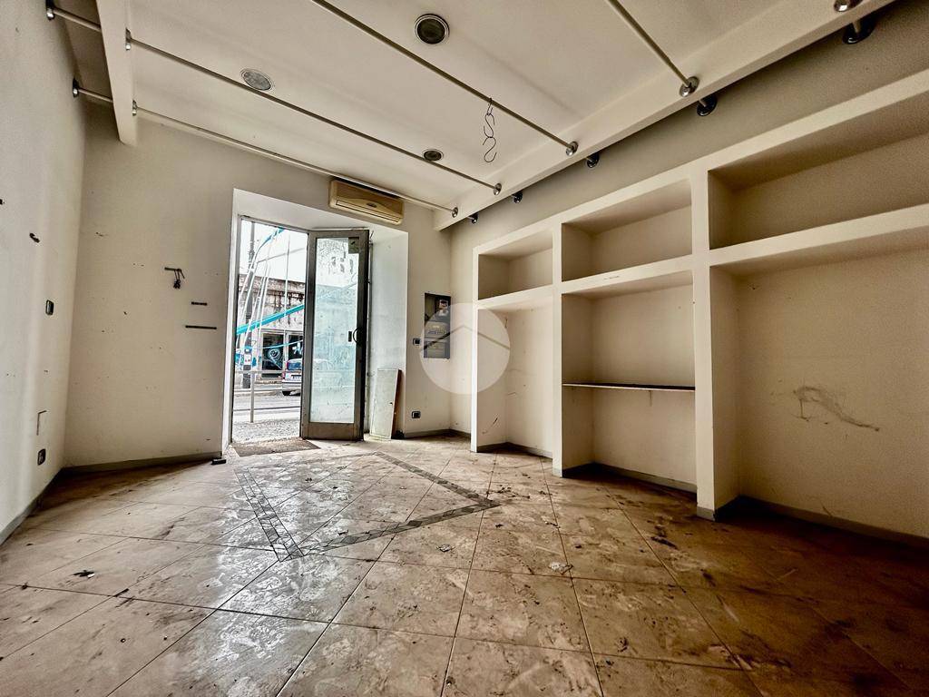 Immobile a Napoli in Via Nuova Poggioreale, 94 - Foto 4