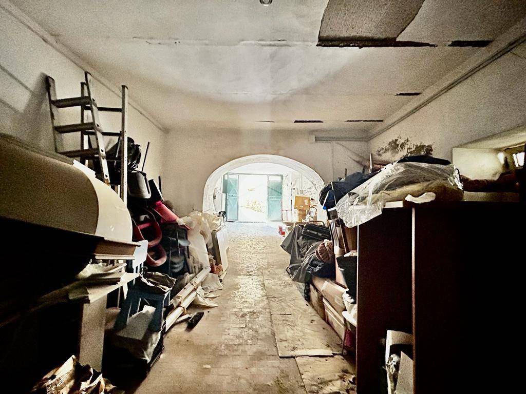 Immobile a Napoli in Via Alessandro de Meo, 2 - Foto 4