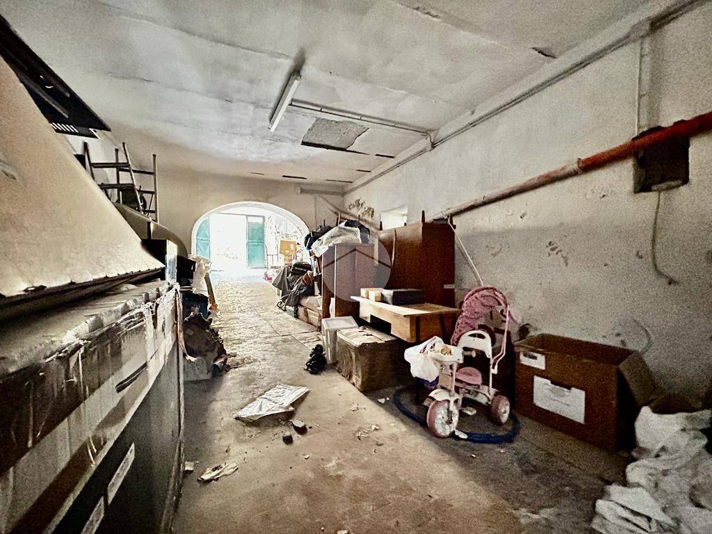 Immobile a Napoli in Via Alessandro de Meo, 2 - Foto 5