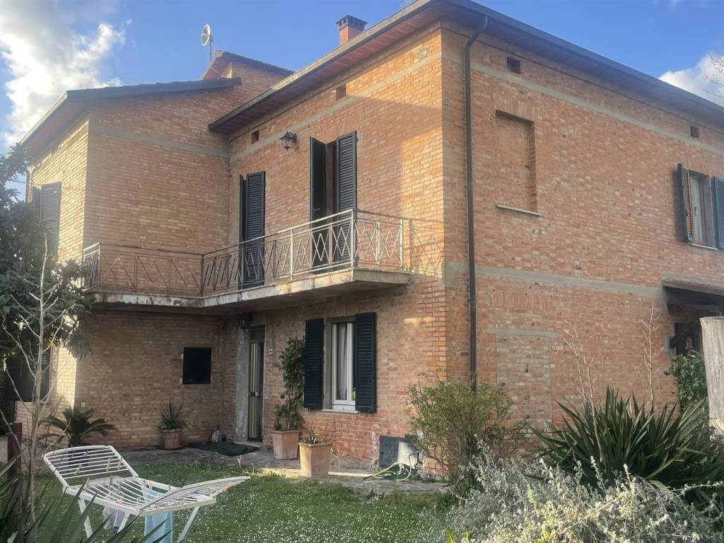 Casa indipendente a Castiglione del lago - Foto 3