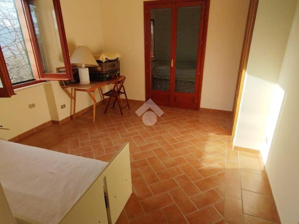 Villa a Cervaro in Via Colle di Fionda, 31 - Foto 5