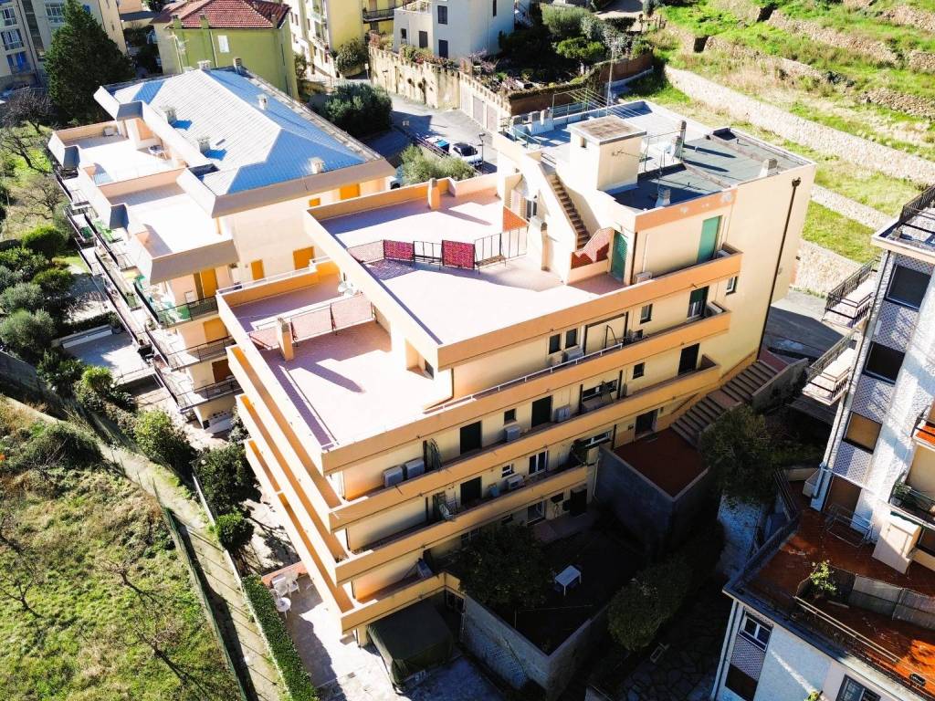 Appartamento a Spotorno in Via Imperia - Foto 2