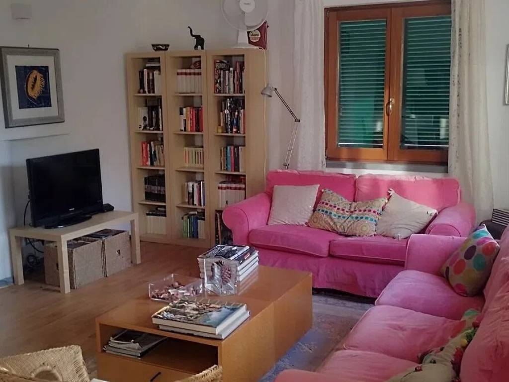 Villa a Camaiore in Strada Comunale di Nocchi - Foto 4