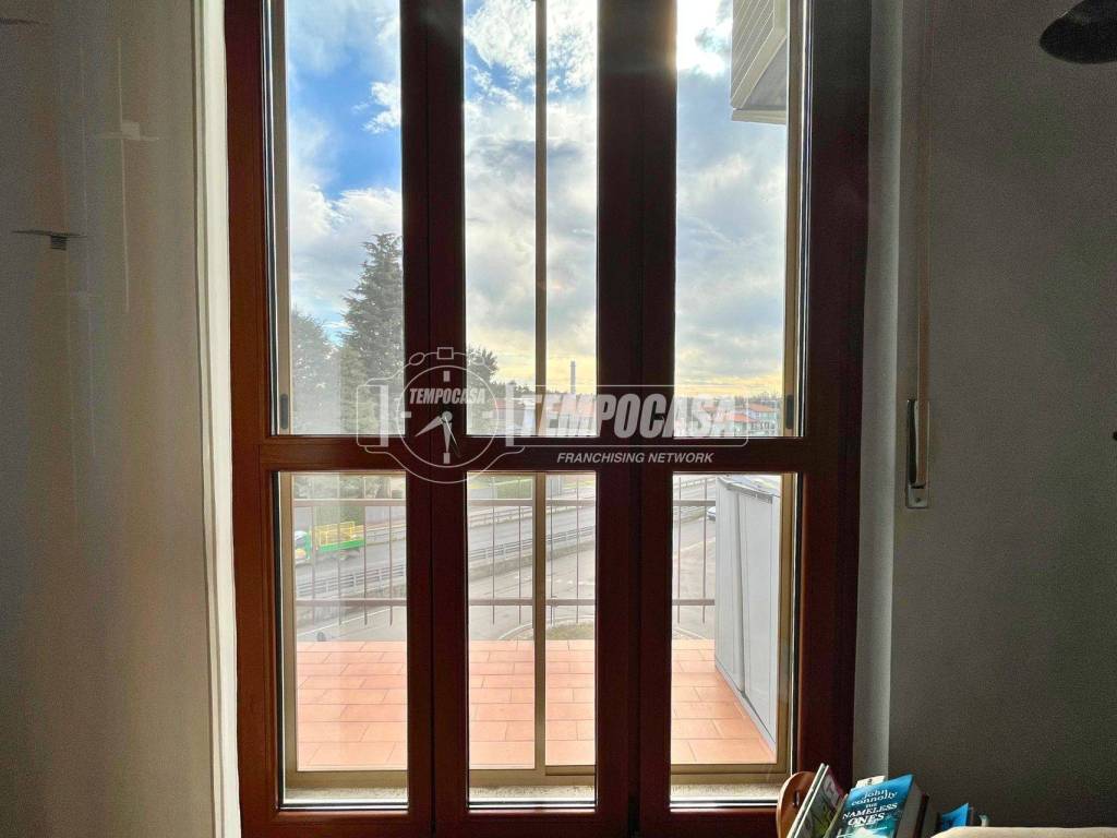 Appartamento a Usmate velate in Viale Lombardia 26 - Foto 5