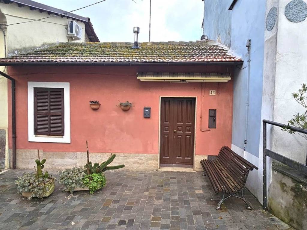 Appartamento a Torrita tiberina in Borgo Regina Margherita, 43 - Foto 2