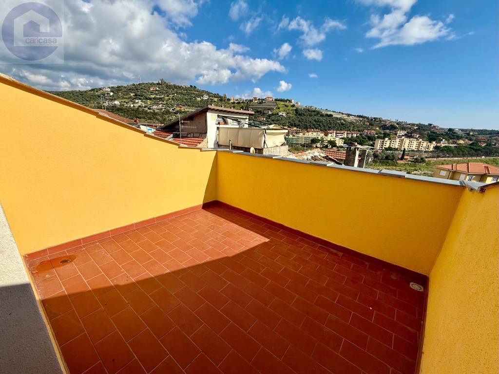 Appartamento a Imperia in via Principale, 57 - Foto 2