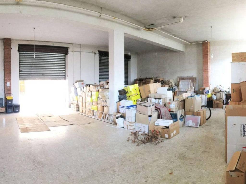 Immobile a Fondi in Via Fratelli s.n.c - Foto 2