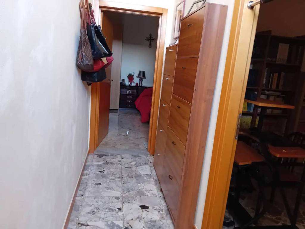 Appartamento a Brindisi in Via Giulio Cesare - Foto 3