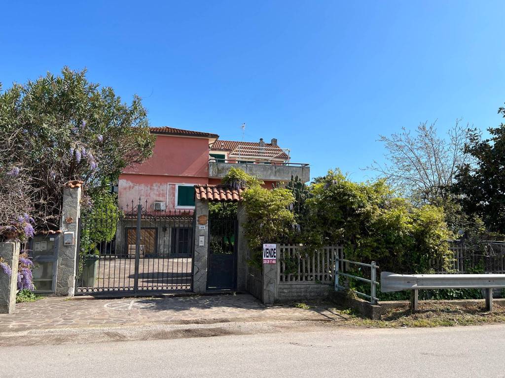 Appartamento a Pontecagnano faiano in Via Ferdinando Magellano - Foto 4