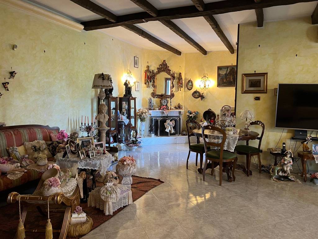 Appartamento a Pontecagnano faiano in Via Ferdinando Magellano - Foto 5