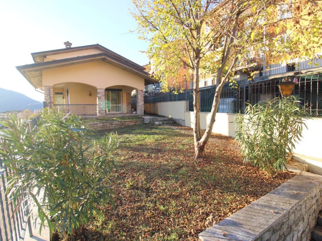 Villa a Lumezzane in Via Monsignor Bonifacio Bertoli - Foto 3